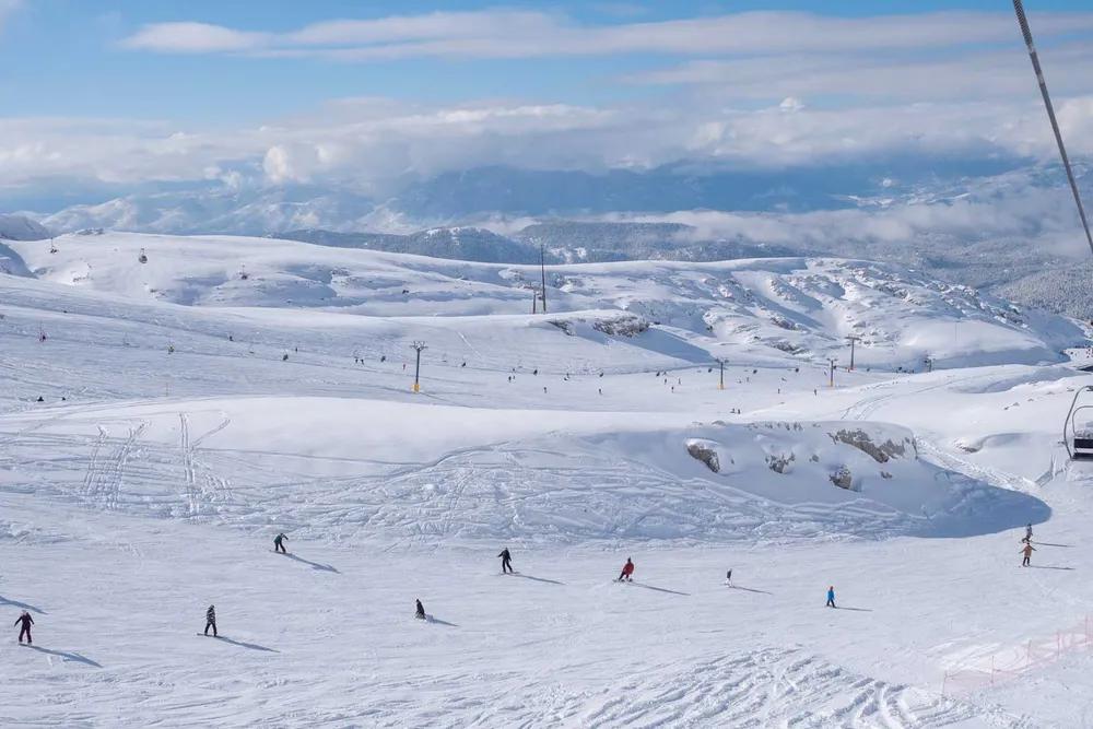 Experience Parnassos: Live Cam from a Greek Mountain Refuge